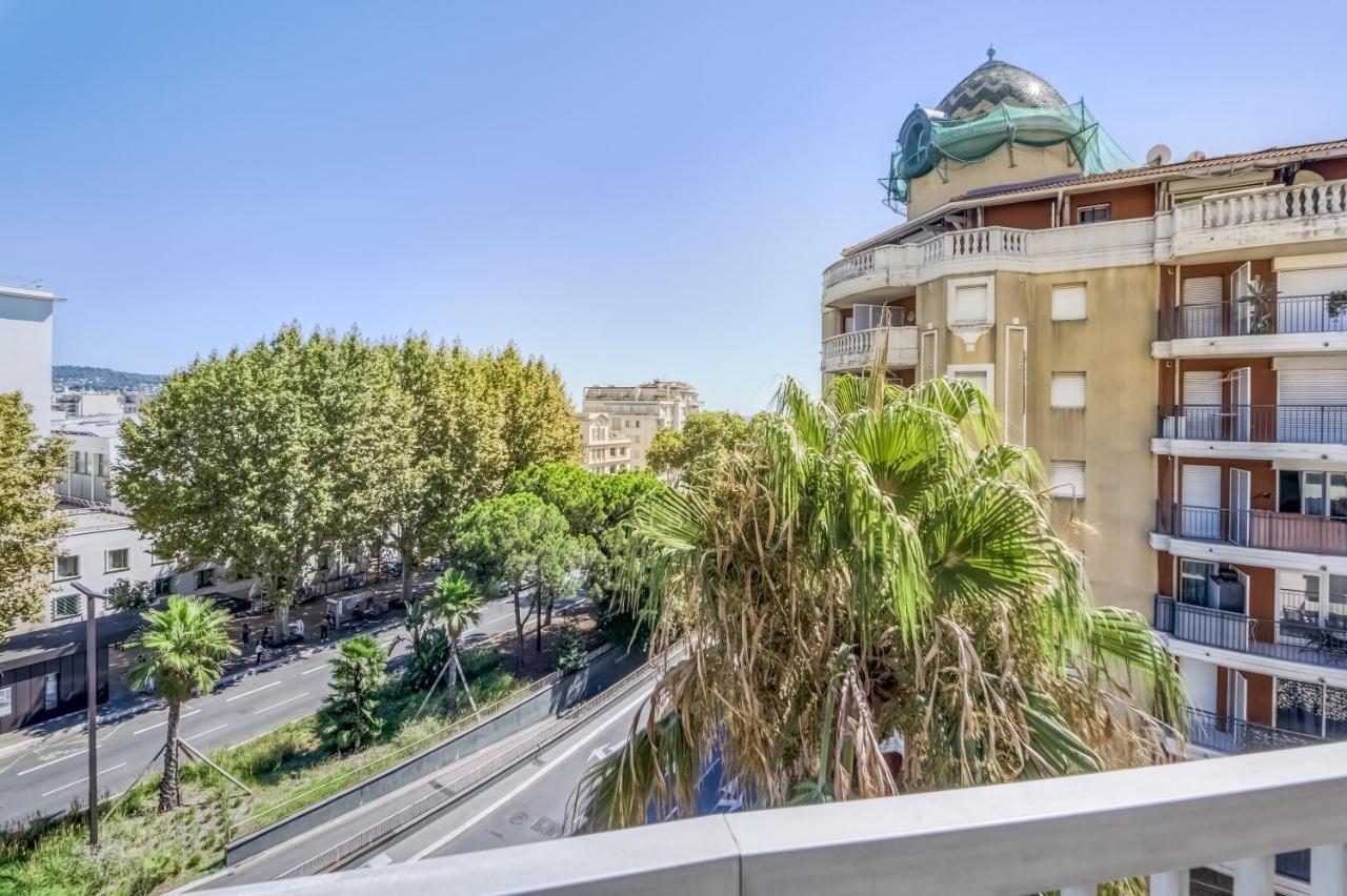 Greeter-Appartement Lumineux Avec Vue Sur La Mer Nizza Kültér fotó